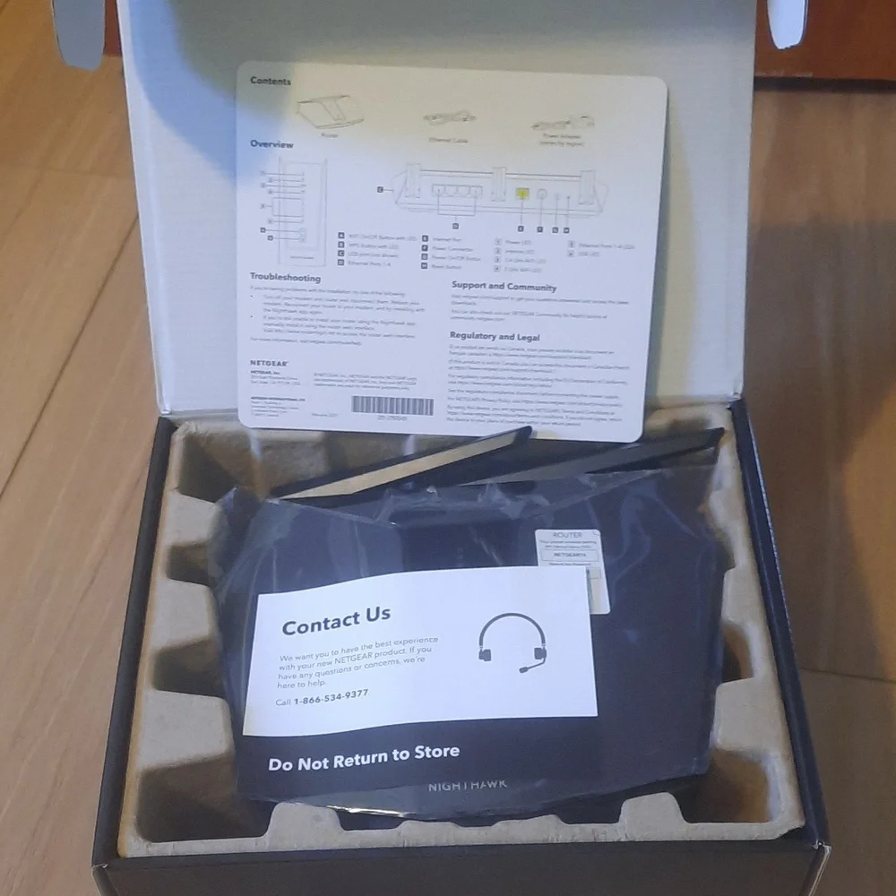 Never Used Netgear Nighthawk Router - Picture 2 of 3